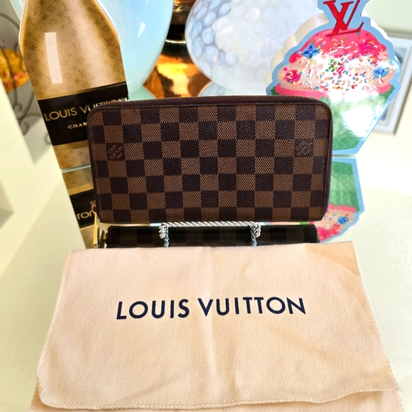 LV Zippy Organizer Damier Ebene - Picture 2 of 16